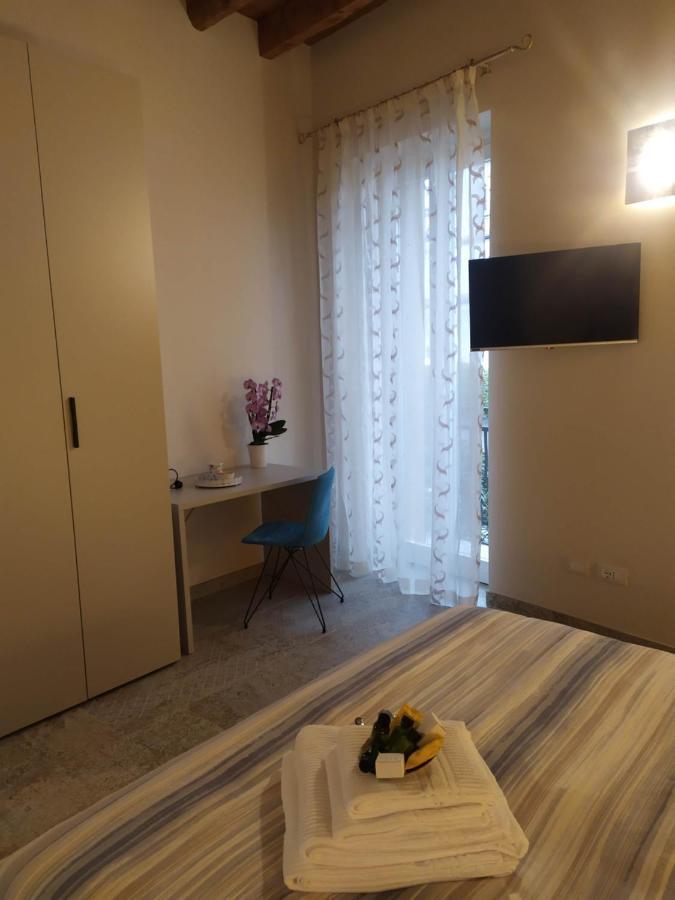 Corte Trento Desenzano del Garda Exterior foto